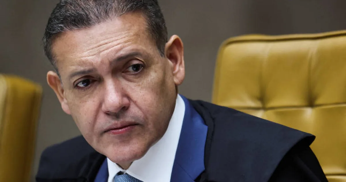 Kassio toma decisão sobre propaganda de Lula envolvendo Flávio