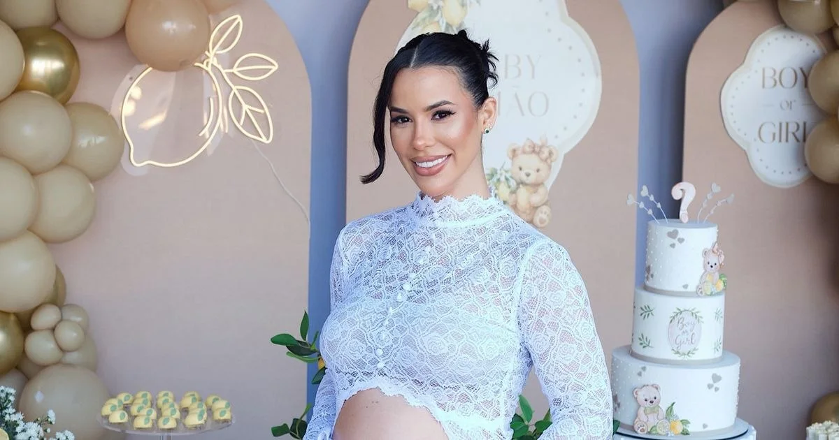 Larissa Tomásia anuncia término durante gravidez e explica decisão