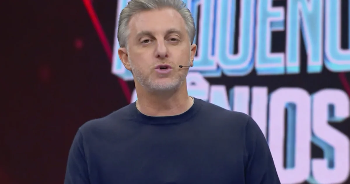 Luciano Huck causa repulsa com atitude no 'Domingão': 'Até os famosos percebem'