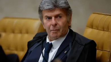 Luiz Fux estabelece prazo de 15 dias após destacar situação “complexa e peculiar”