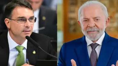 Lula entra com três ações no TSE contra a campanha digital de Flávio Bolsonaro