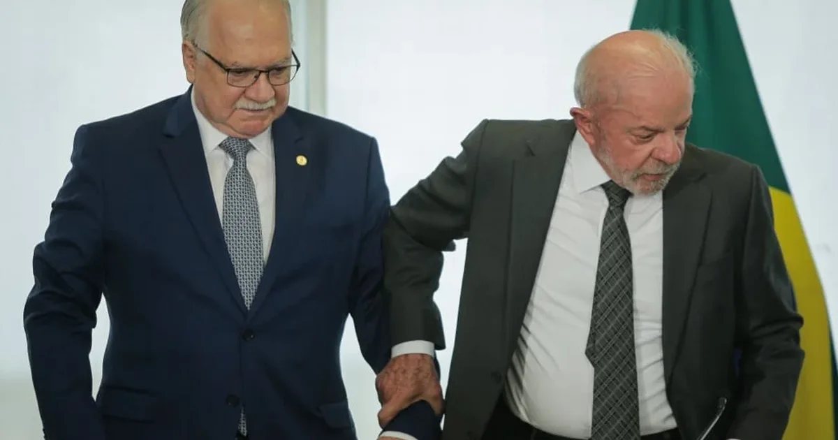 Lula se reúne com Fachin e Gonet em meio à crise no STF