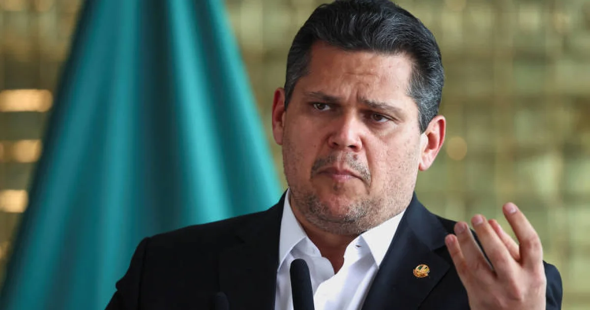 Mais de 100 pedidos contra ministros do STF colocam Senado diante de um debate que ultrapassa Moraes