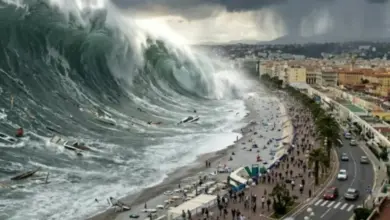 Mar avança de repente no litoral de SC
