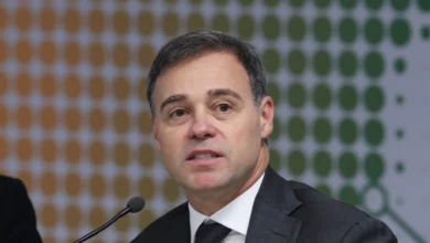 Mendonça libera caso de Moraes e Vorcaro para plenário do STF; Fachin decide próximos passos
