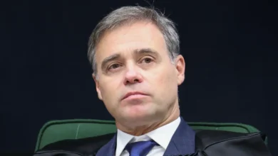 Mendonça toma decisão após ordem de Fachin e mantém pressão sobre caso de Moraes
