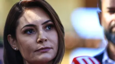 Michelle Bolsonaro é internada em Brasília com fortes dores