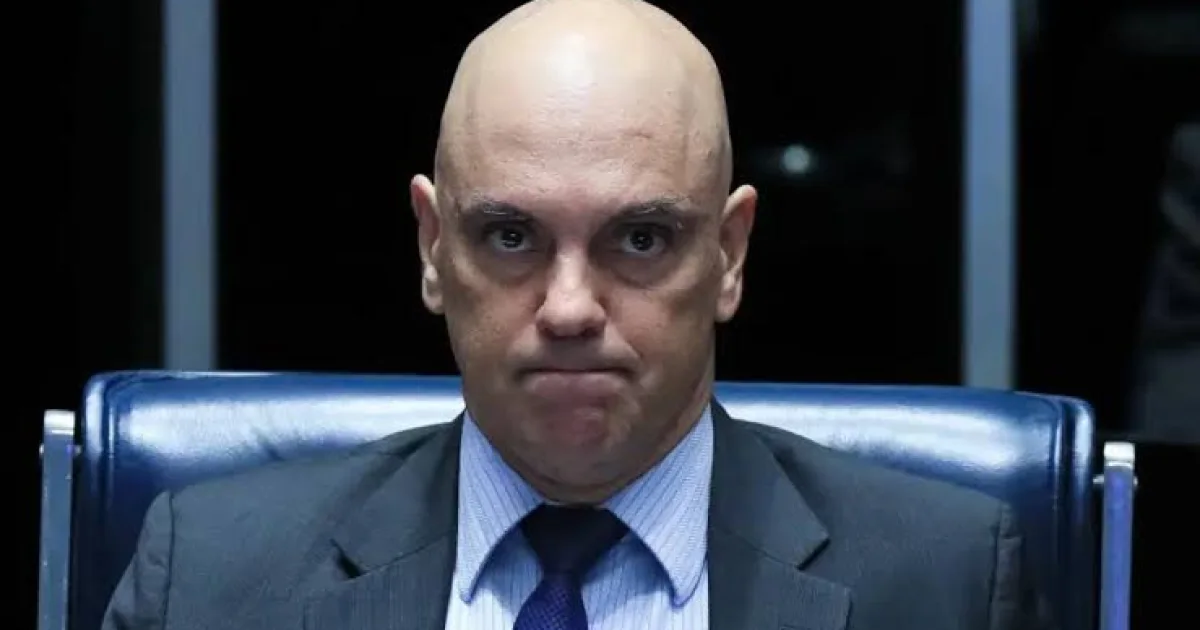 Moraes eleva o tom contra Mendonça e leva acusação ao centro da crise no STF