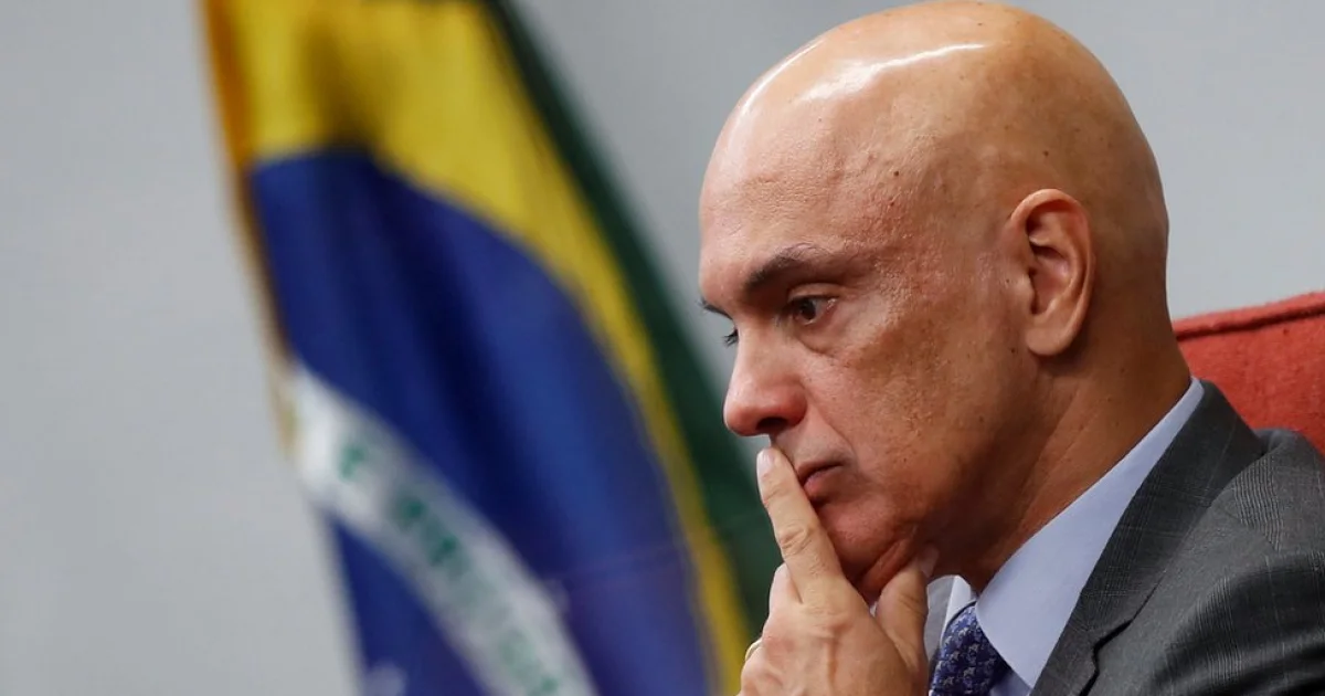 Moraes recebe mais um pedido de impeachment após mensagens