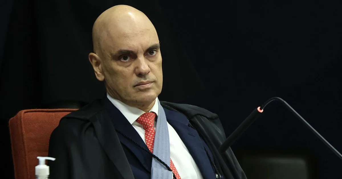 Moraes trocou celular, chip e número após PF apreender celulares de Vorcaro