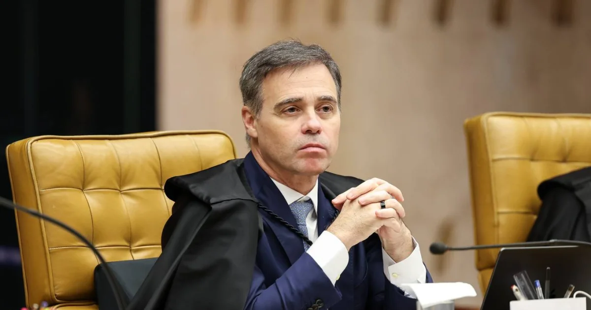 No STF, Mendonça toma decisão sobre Eduardo Bolsonaro