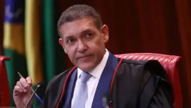Nunes Marques convoca sessão no TSE e julgamento amplia debate entre as Cortes