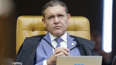 Nunes Marques dá 24h para Instagram remover vídeo que liga Flávio ao Master