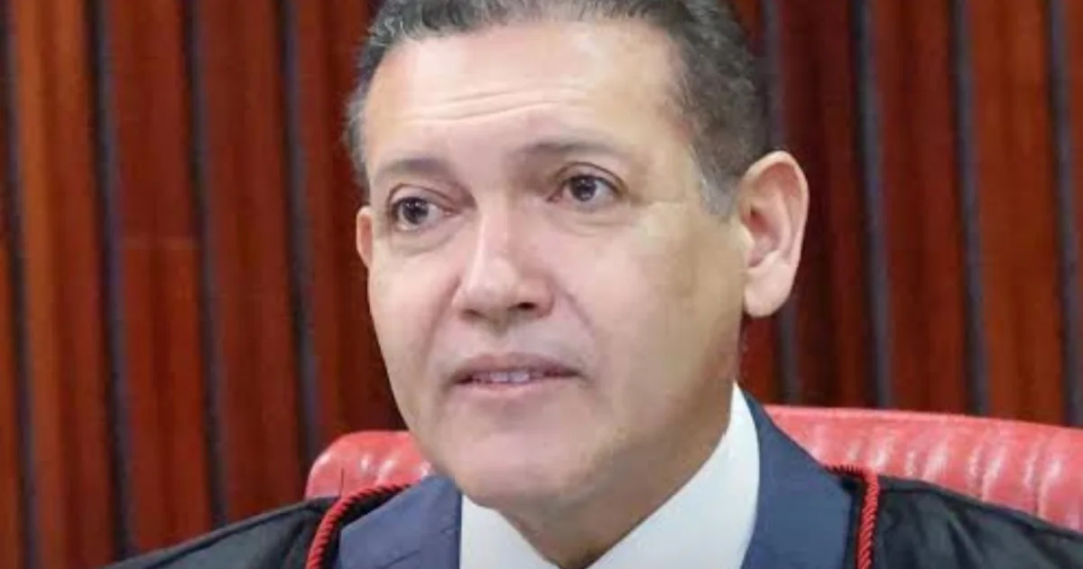 Nunes Marques é encurralado após acusações sobre envolvimento com Vorcaro e garotas de programa