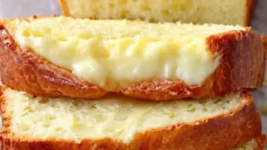 Pão Caseiro Recheado com Queijo: Receita Fofinha, Macia e com Recheio Derretendo