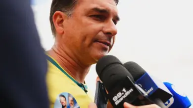Pedido de Flávio coloca atuação de Dino no centro de nova movimentação no Supremo