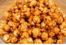 Pipoca Doce Caramelizada: receita crocante, saborosa e fácil de fazer em casa