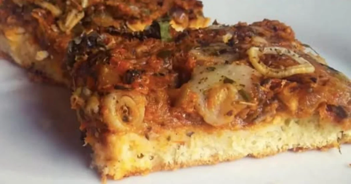 Pizza de sardinha dos anos 80: a receita simples que virou estrela das festas de família