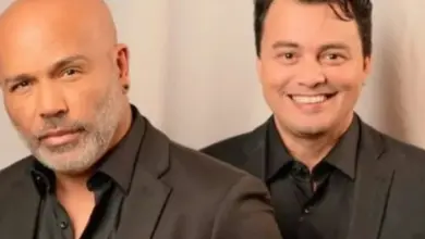 Por que Renner não estava no helicóptero com Rick?
