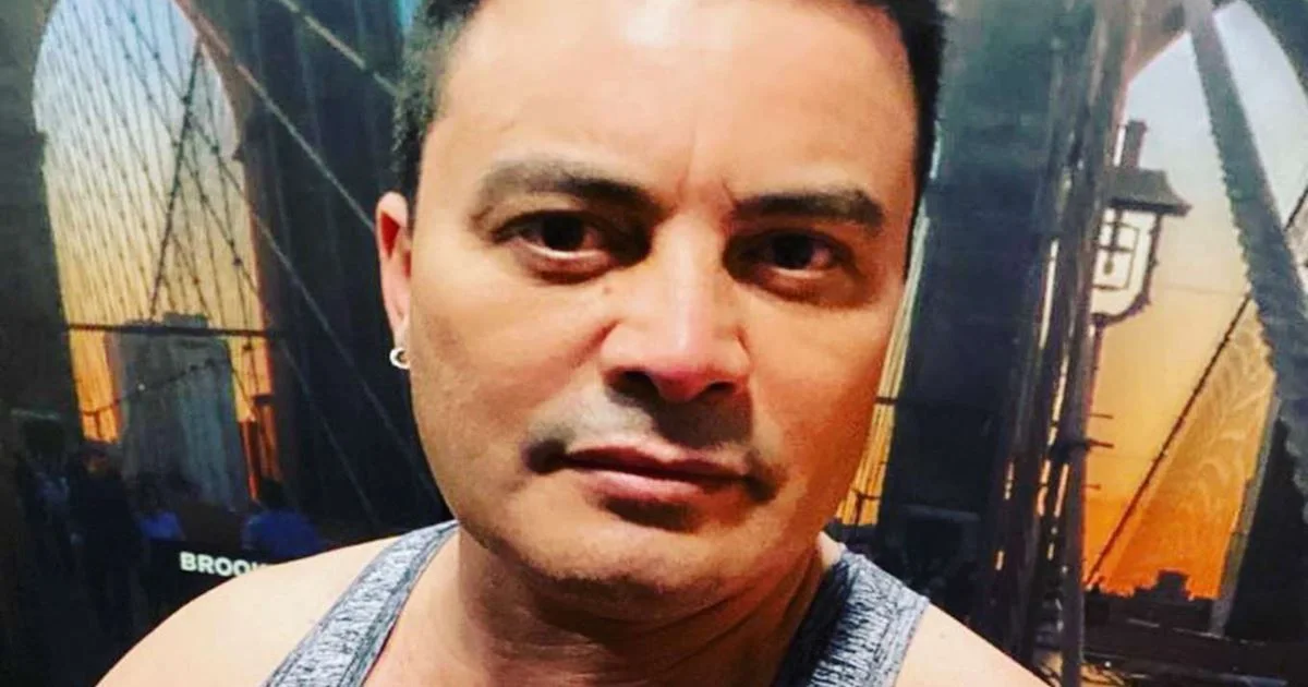 Renner e viúva de Rick são vistos juntos pela primeira vez após morte do cantor