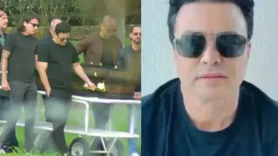 Renner rompe o silêncio após morte de Rick e revela por que decidiu aparecer agora