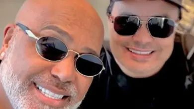 Renner se manifesta após confirmação da morte de Rick e relembra parceria de 40 anos