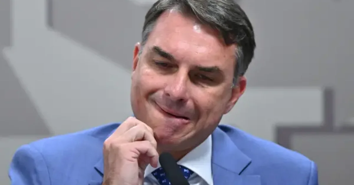 Reta final começa com Lula e Flávio Bolsonaro buscando conquistar eleitores indecisos