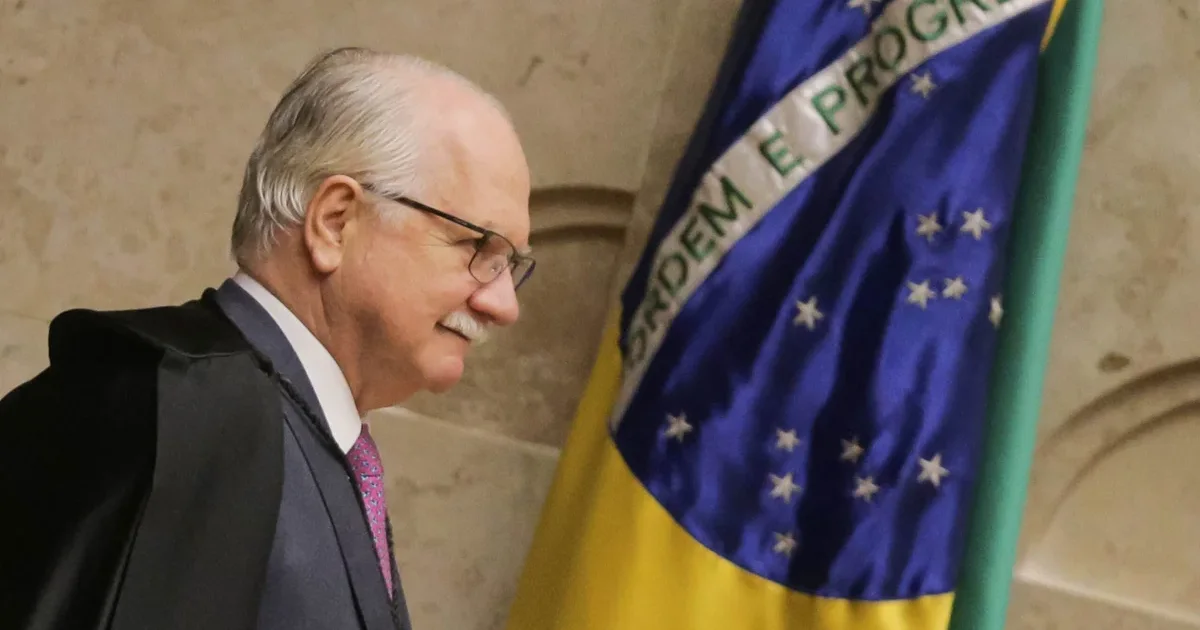Reunião convocada por Fachin reúne ministros do TSE em meio a novas divergências no STF