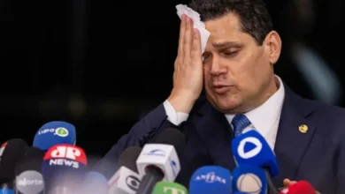 Reunião de três horas entre Moraes e Alcolumbre chama atenção em meio à crise envolvendo Mendonça