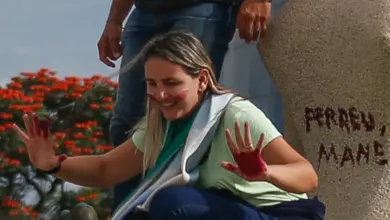 Reviravolta no STF! PGR apoia ida de “Débora do Batom” para o semiaberto e decisão fica nas mãos de Moraes