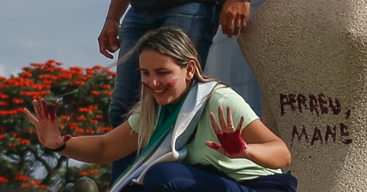 Reviravolta no STF! PGR apoia ida de “Débora do Batom” para o semiaberto e decisão fica nas mãos de Moraes