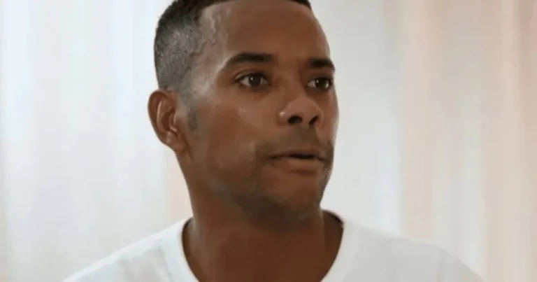 Robinho lê “Capitães da Areia” na prisão e já soma redução de pena