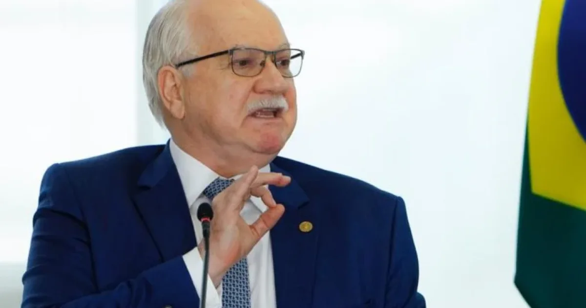 Tensão no STF: Fachin dá prazo de 3 dias para Mendonça explicar afastamento do chefe da PF