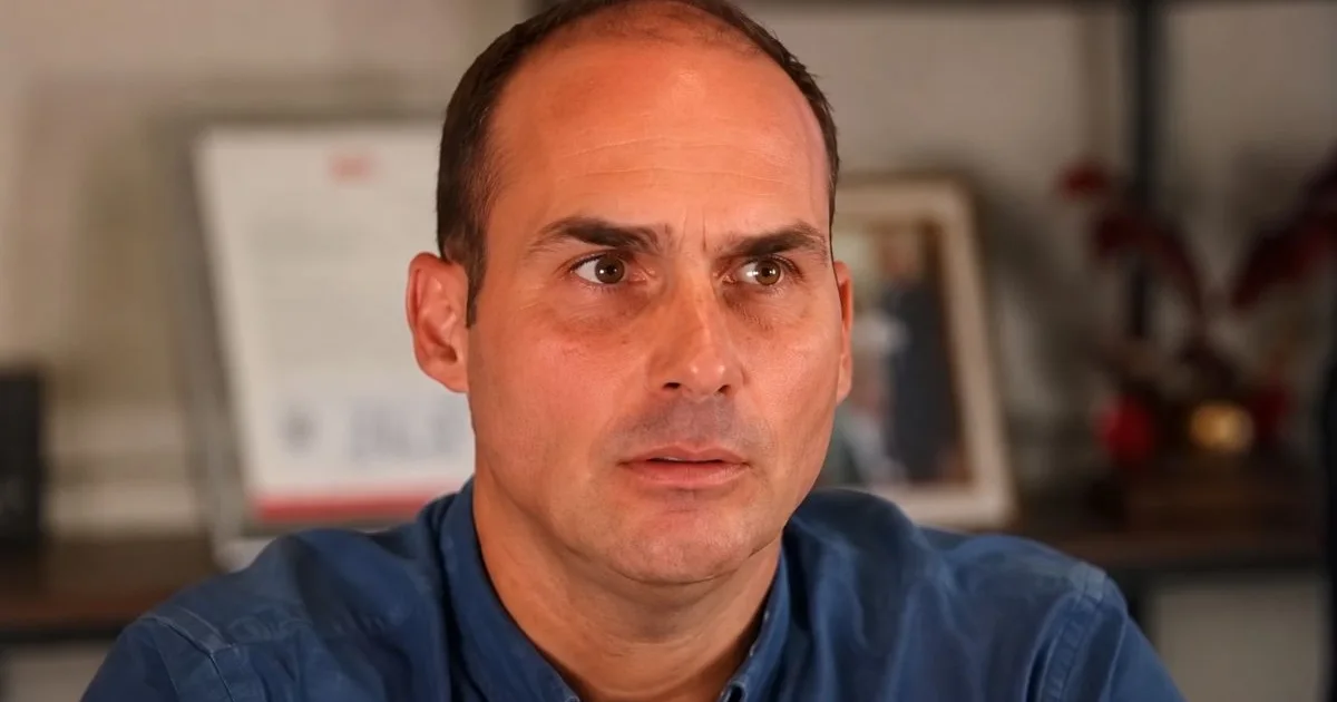 TSE aperta o cerco contra Eduardo Bolsonaro por posts sobre urnas