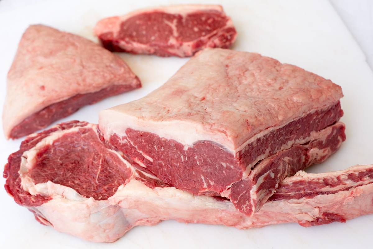 UE suspende importações de carnes do Brasil nesta quinta-feira