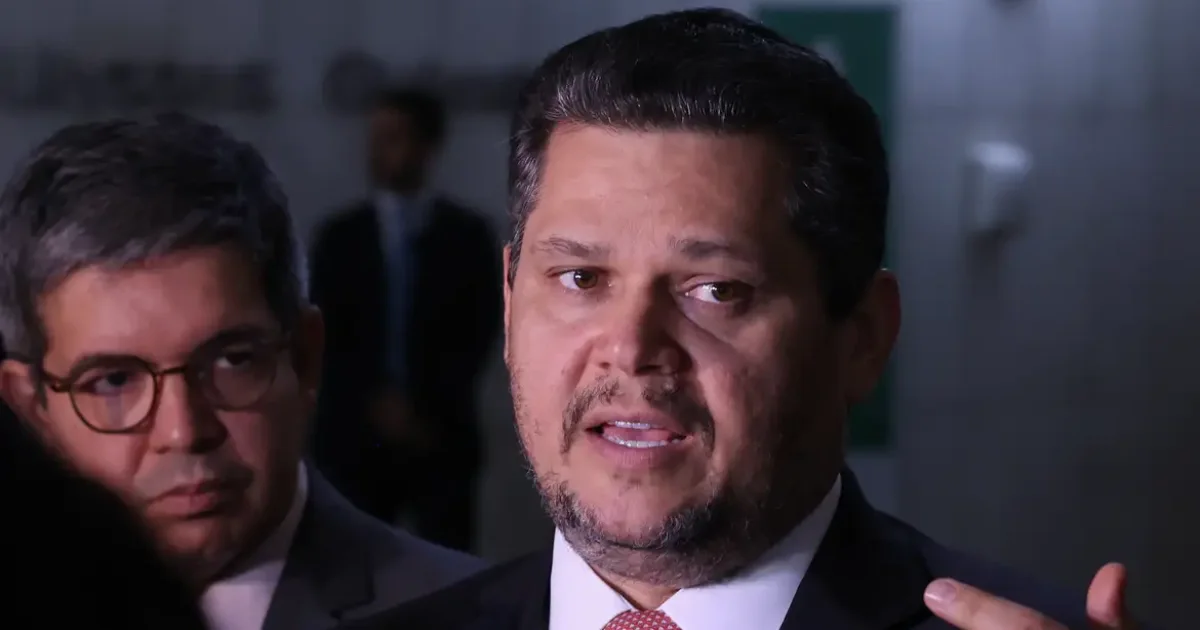Viana e Vieira ampliam pressão sobre Alcolumbre por CPI do Banco Master