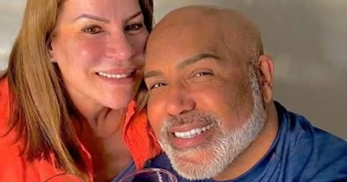 Viúva de Rick chega ao Brasil e passa mal após receber notícia da morte do cantor