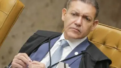 A poucas horas da votação, Nunes Marques suspende decisão contra Deltan