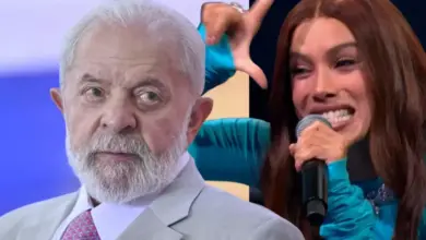 Anitta é cobrada por posicionamento político e toma atitude que surpreende nas redes sociais
