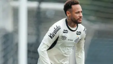 Antes da partida contra o Flamengo, Santos divulga informação sobre o Neymar