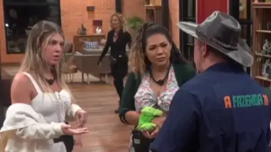 Após ocorrido envolvendo Ana Bruna, Sérgio se desculpa com a peoa em A Fazenda 18
