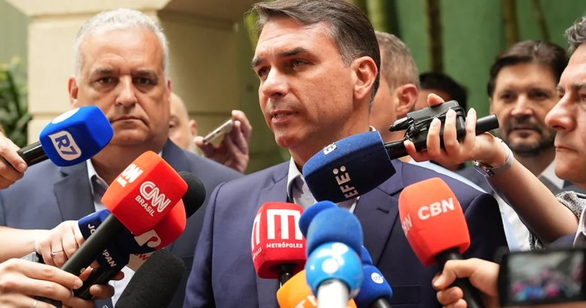 Após ser eleito, Flávio diz o que pretende fazer na relação com Lula