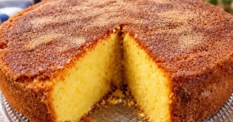 Bolo fresquinho da manhã feito em apenas quatro minutos