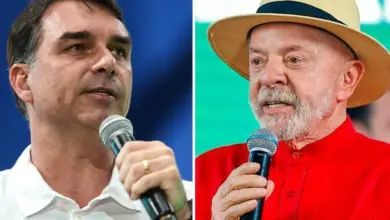 Campanha de Lula sofre decisão do TSE após propaganda envolvendo Flávio Bolsonaro