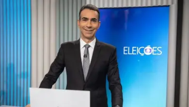 César Tralli ironiza Cabo Daciolo ao vivo na Globo e reação de Renata Lo Prete chama atenção