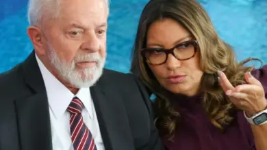 Críticas internas levam Lula a mudar estratégia e equipe