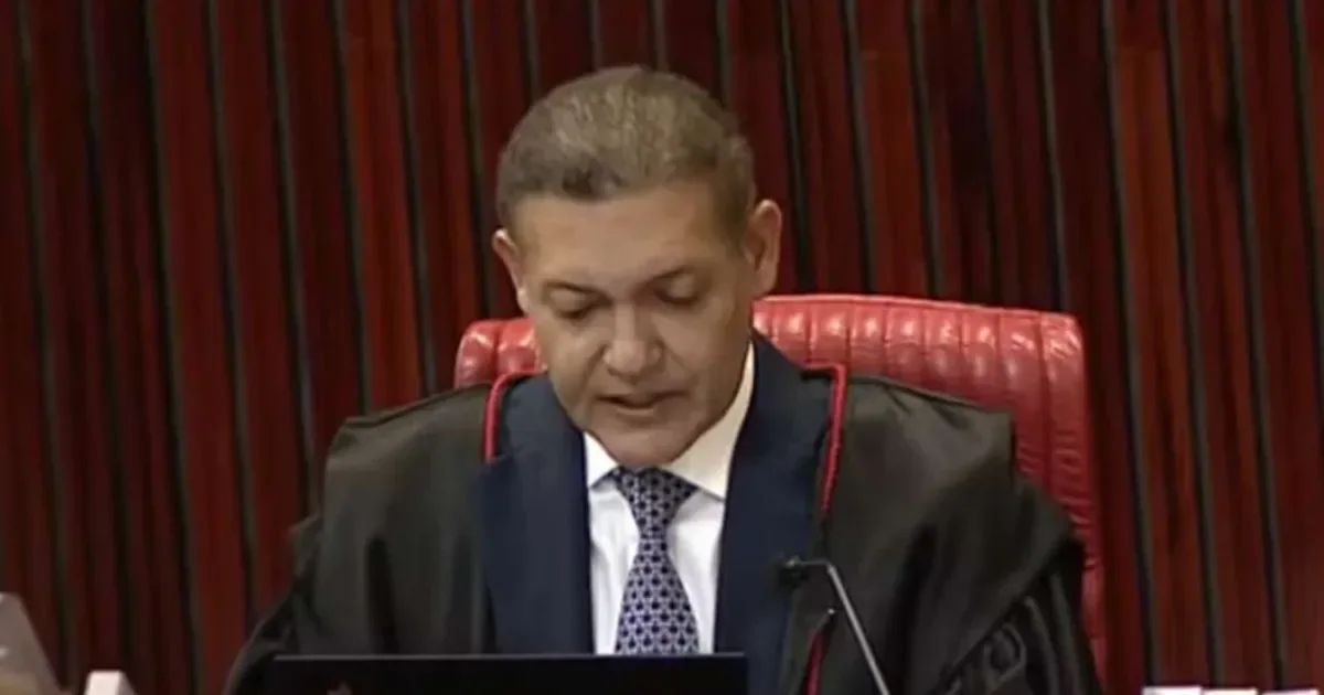 Decisão de Nunes Marques provoca reação interna no TSE e expõe divergência sobre caso do “Exército do Lula”