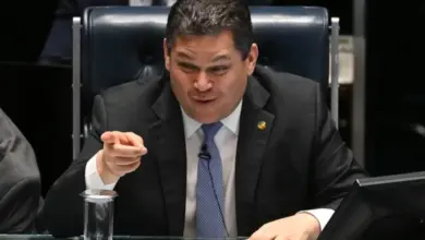 Direção do Senado diz a eleitos que Alcolumbre definirá gabinetes e imóveis