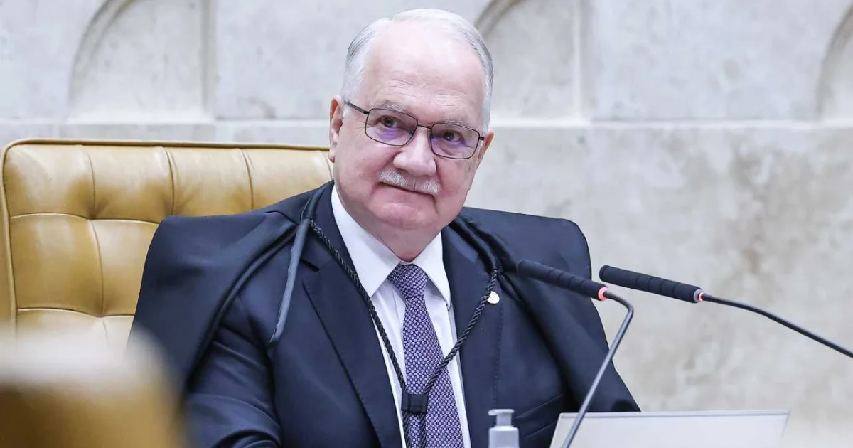 Fachin dá cinco dias à PGR e abre caminho para possível arquivamento de inquérito contra Bolsonaro