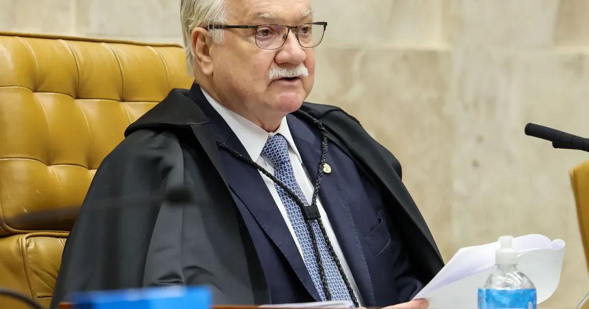 Fachin decide levar revisão criminal de Jair Bolsonaro para julgamento no plenário do STF